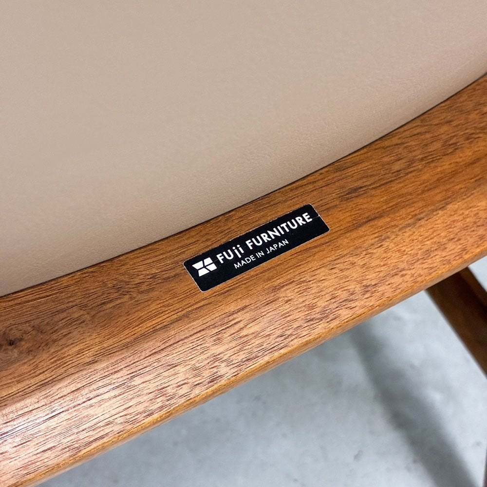 冨士ファニチア FUJI FURNITURE ミーサ Mysa リクライニングチェア ラウンジチェア ウォールナット無垢材 北欧デザイン ◎