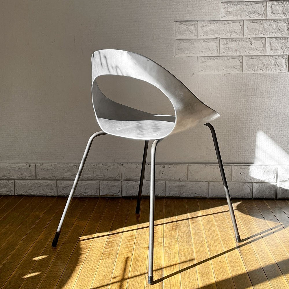 ニューデイズ ファクトリー NEWDAYS FACTORY アルミチェア DARUMA Chair 達磨型の椅子 アルミキャスト × アイアン脚 インダストリアル ◎