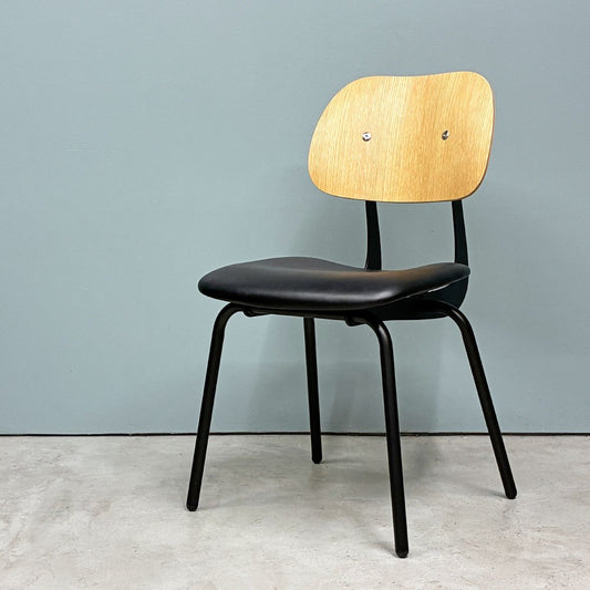 タイムレスコンフォート TIMELESS COMFORT エクリュクス ecruxe コンテチェア CONTE CHAIR PVCレザー オーク材 プライウッド 定価￥27,500- ◎
