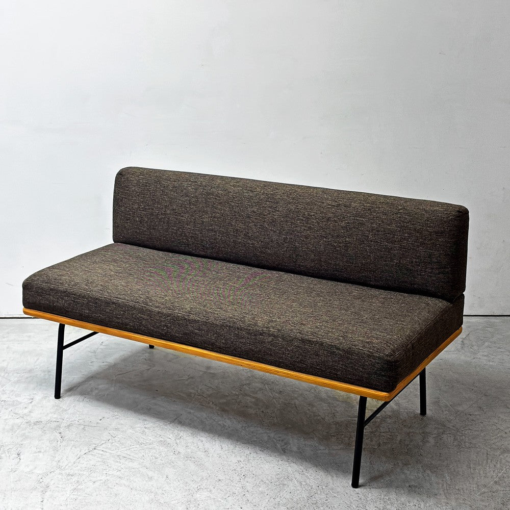 ウニコ unico ファニート ベンチ バックレスト FUNEAT bench backrest 鉄脚 オーク材 スチールレッグ カバーリング カフェスタイル 参考定価約￥65,780- ●