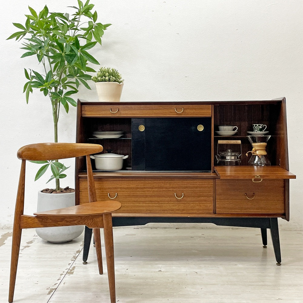 エベネゼルグーム Ebenezer Gomme ジープラン G-PLAN トーラ＆ブラック Tola&Black サイドボード Black&Brassシリーズ ゴールドラベル 英国 UKビンテージ ●