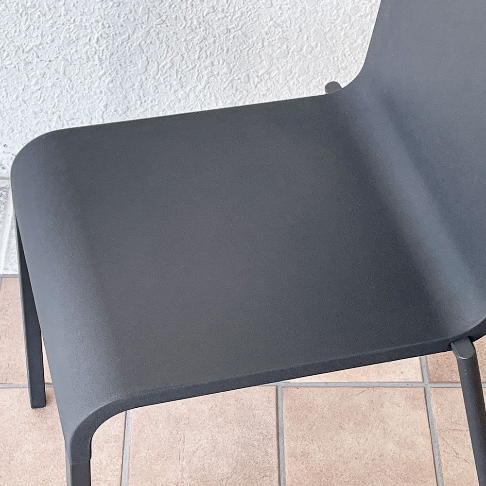 ヴィトラ vitra. ゼロスリー .03 ダイニングチェア スタッキングチェア マールテン・ヴァン・セーヴェレン Maarten Van Severen ブラック A ◇