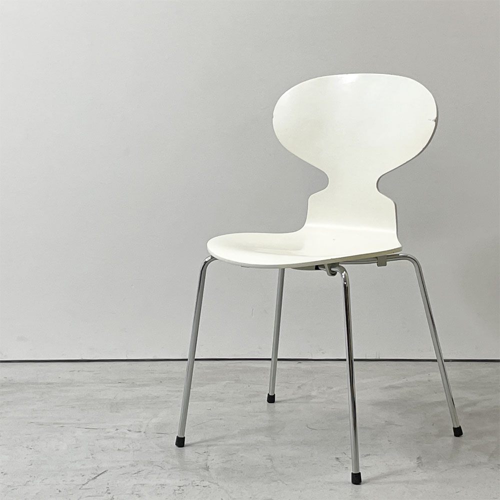 フリッツハンセン Fritz Hansen アントチェア ANT CHAIR アリンコチェア 4本脚 ホワイト ラッカー アルネ・ヤコブセン デンマーク 北欧家具 B ●
