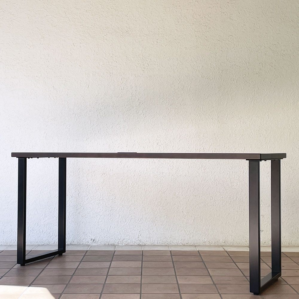 かなでもの KANADEMONO ザ・テーブル THE TABLE デスク ラバーウッド無垢材 W160 x D52 cm スチール スクエアレッグ ブラックブラウン×ブラック 配線孔付 ◇