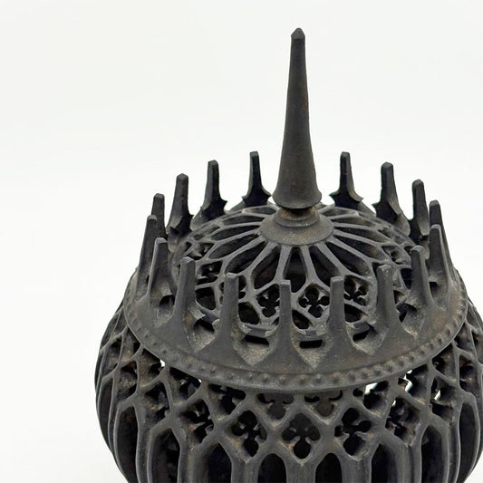 伊藤剛俊 鐵透々香炉 香箱 磁土 益子焼 透かし彫り 搔き落とし 陶芸家 現代作家 ●