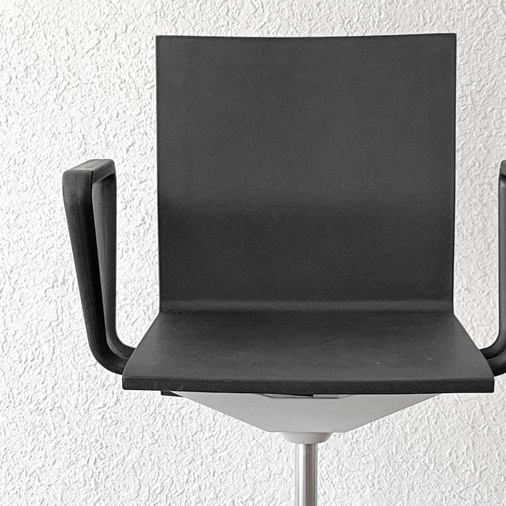 ヴィトラ vitra ゼロフォー 04. スタジオチェア アームチェア ブラック マールテン・ヴァン・セーヴェレン 昇降機能 デスクチェア◇