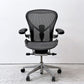 ハーマンミラー Herman Miller アーロンチェア リマスタード フル装備 Bサイズ ポリッシュドアルミニウムベース ポスチャーフィット ビル・スタンフ ＆ ドン・チャドウィック ●