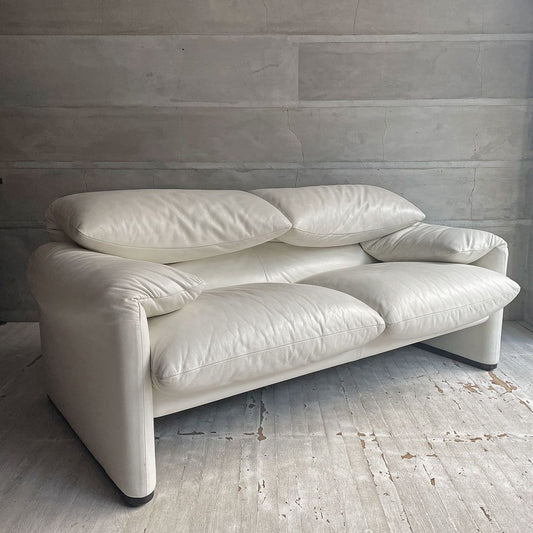 カッシーナ Cassina 675-2P マラルンガ MARALUNGA 2Pソファ  2人掛け レザー 本革 ホワイト ヴィコ・マジストレッティ ♪