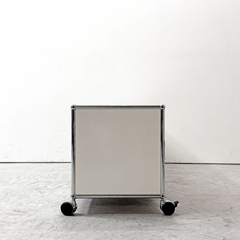 ユーエスエムハラー USM Haller モジュラーファニチャー Modular Furniture テレビボード ピュアホワイト2列1段 ドロップダウン キャスター ●