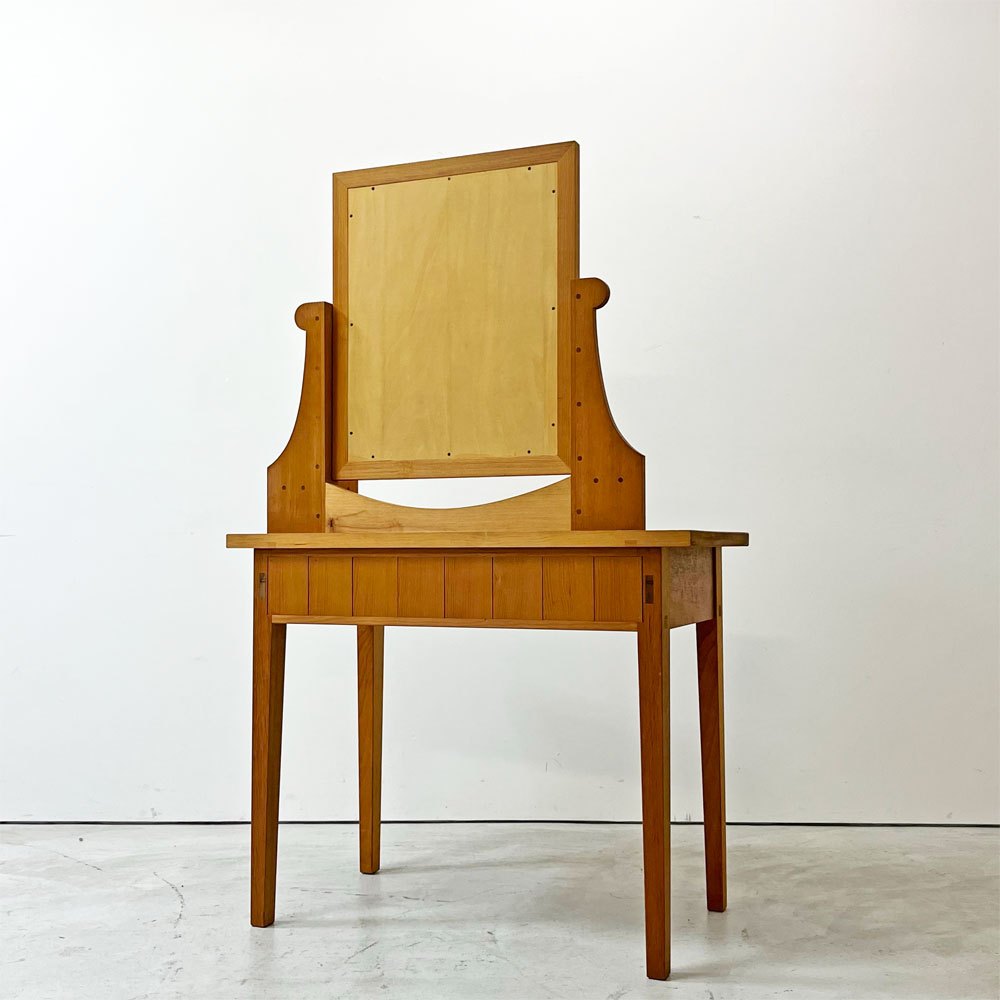 カキ キャビネット メーカー KAKI CABINET MAKER ミラーテーブル Mirror Table ドレッサー 鏡台  抽斗2杯  紅松無垢材 参考定価 ￥187,000- ●