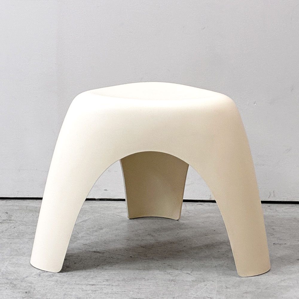ヴィトラ Vitra エレファントスツール Elephant Stool ポリプロピレン ホワイト 柳宗理 ミッドセンチュリー ●