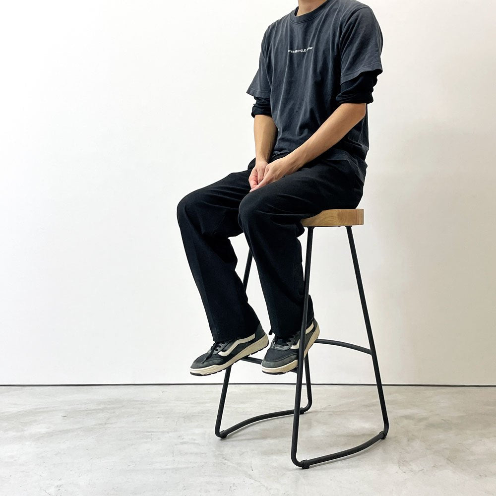 かなでもの KANADEMONO シンプルコンフォート Simple Confort ハイスツール 天然木 × スチール マットブラック ナチュラルモダン ●