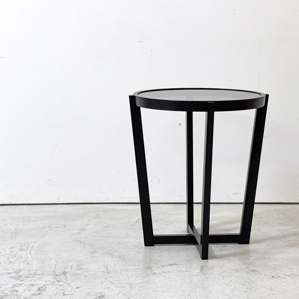 カッシーナイクスシー CASSINA ixc. ラーゴ LAGO ダークグレーガラス サイドーテーブル Ø48cm ミニマルモダン イタリア 定価￥176,000- ●