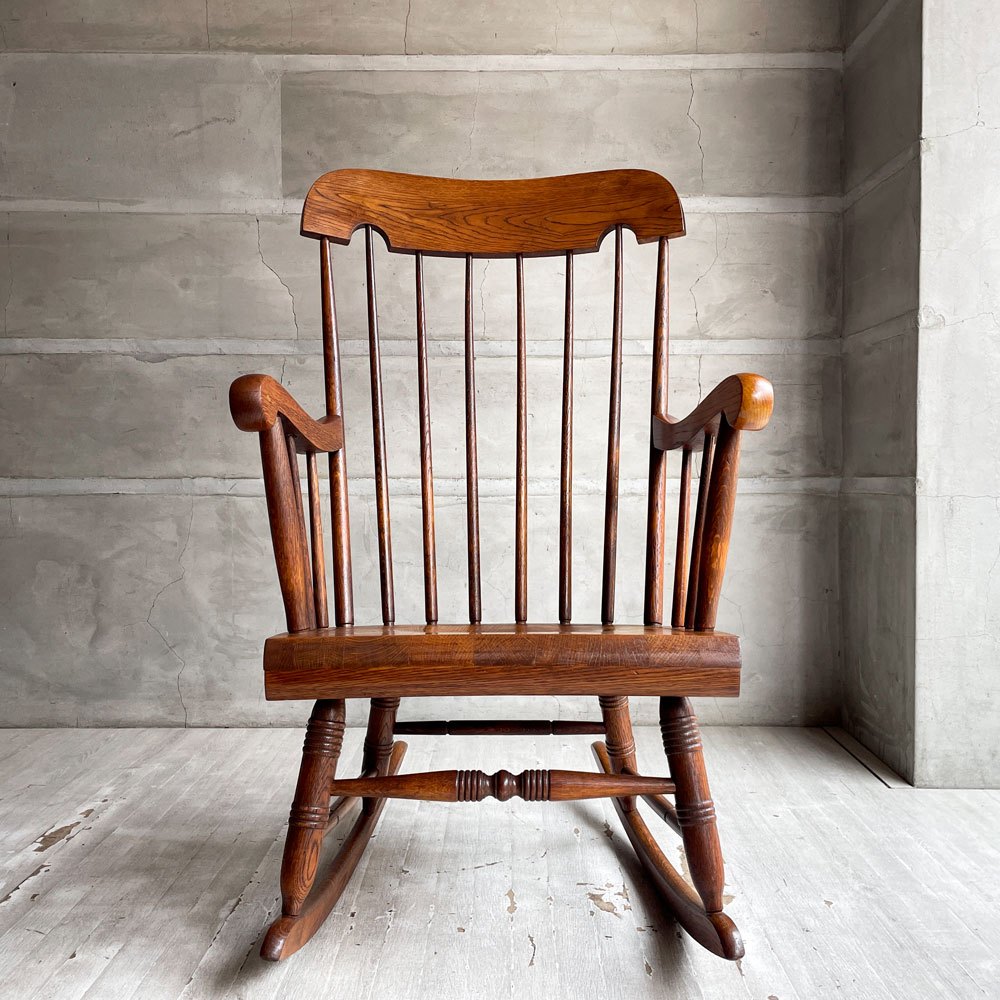 飛騨産業 HIDA キツツキ 穂高シリーズ ロッキングチェア ラウンジチェア C63 オーク無垢材 コロニアル ブラウン 定価￥91,300- ♪