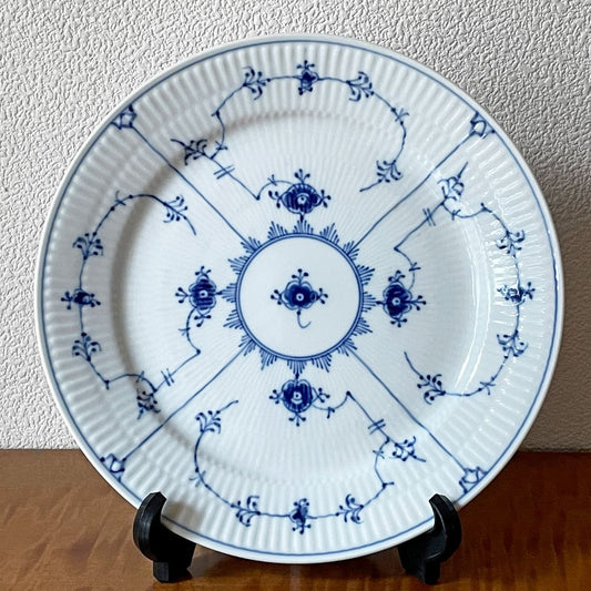 ロイヤルコペンハーゲン ROYAL COPENHAGEN ブルーフルーテッド プレイン Blue Fluted Plain プレート 25cm ◇
