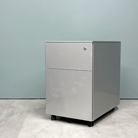 カッシーナ Cassina ixc. AFドロワー AF DRAWER デスクキャビネット ワゴン 鍵付属 キャスターロック機能付き イタリア B ◎
