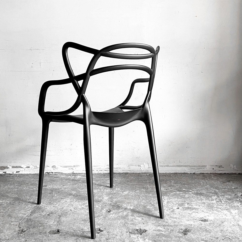 カルテル Kartell マスターズチェア Masters Chair ブラック アームチェア フィリップ・スタルク Philippe Starck イタリア 定価￥48,400- ■