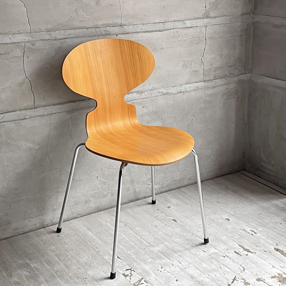 フリッツハンセン Fritz Hansen 3101 アントチェア 4本脚 ナチュラルビーチ材 ラッカー仕上げ アルネ・ヤコブセン 北欧家具 A ♪