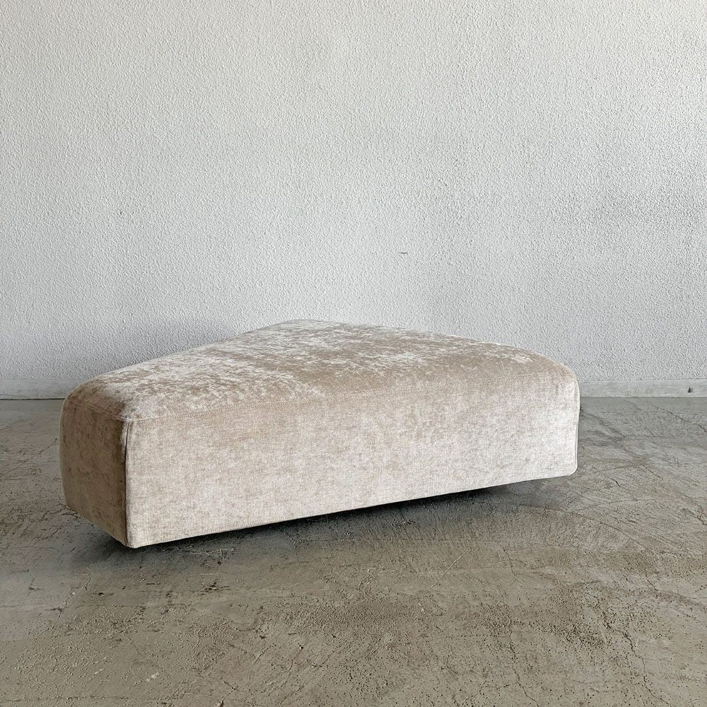マスターウォール MASTERWAL コンポジット COMPOSIT SYSTEM SOFA システムソファ オットマン ファンシェイプ45° ファブリック ベージュ系 定価￥176,000-以上 〓