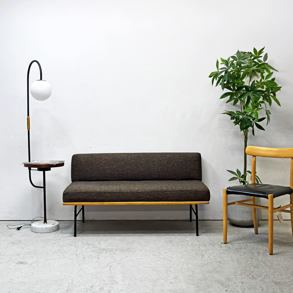 ウニコ unico ファニート ベンチ バックレスト FUNEAT bench backrest 鉄脚 オーク材 スチールレッグ カバーリング カフェスタイル 参考定価約￥65,780- ●