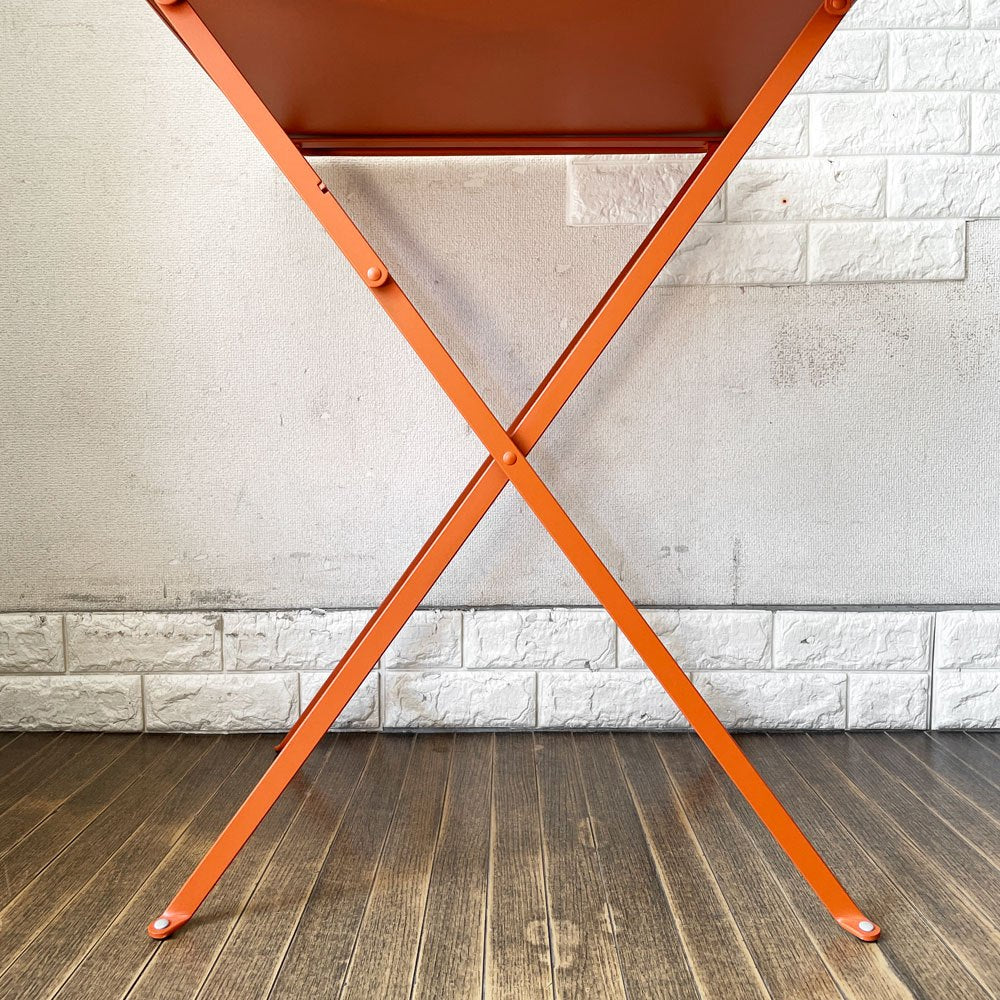 フェルモブ Fermob ビストロ BISTRO スクエアテーブル SQUARE TABLE 57 ガーデンテーブル キャンディオレンジ 折りたたみ フランス 廃番カラー ◎