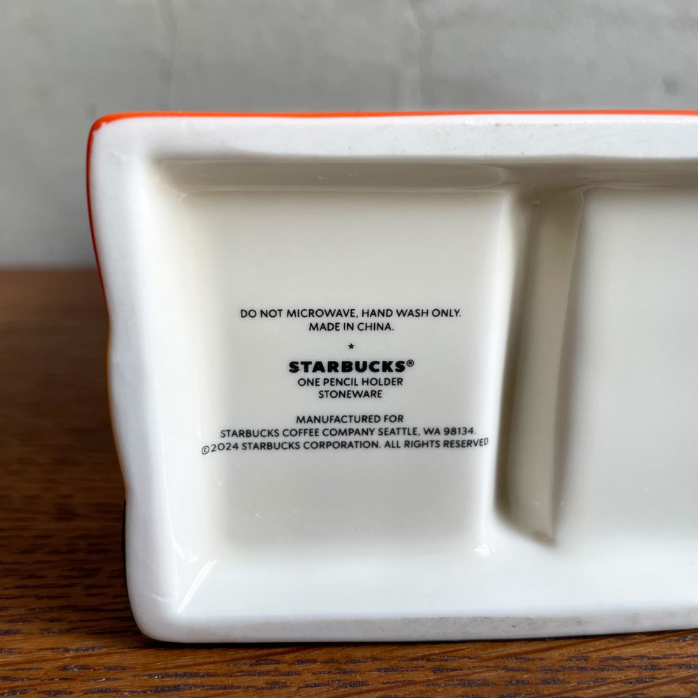 スターバックス Starbucks × ペンギンブックス Penguin Books セラミック オーガナイザー ペン立て 歯ブラシ立て ステーショナリー 韓国限定 ♪