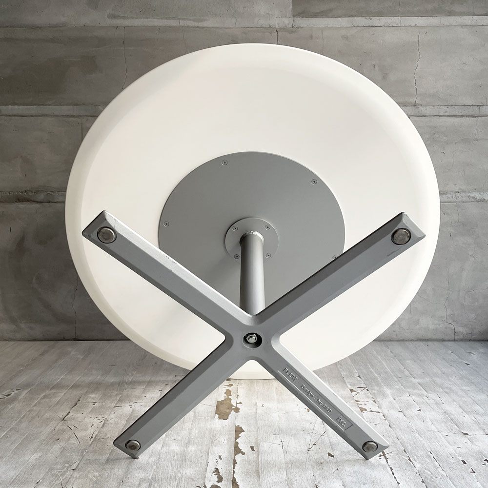 カッシーナイクスシー Cassina ixc. フロー FLOW コーヒーテーブル ラウンド天板 メラミントップ モダンデザイン 廃番サイズ ♪