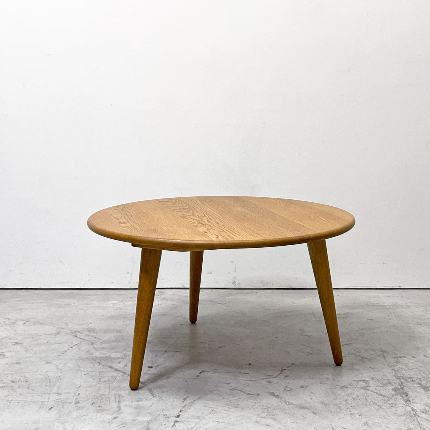 カールハンセン＆サン Carl Hansen & Son CH008 コーヒーテーブル ローテーブル オーク材 オイル仕上げ Φ78xH44cm ハンス・J・ウェグナー 北欧 デンマーク ●