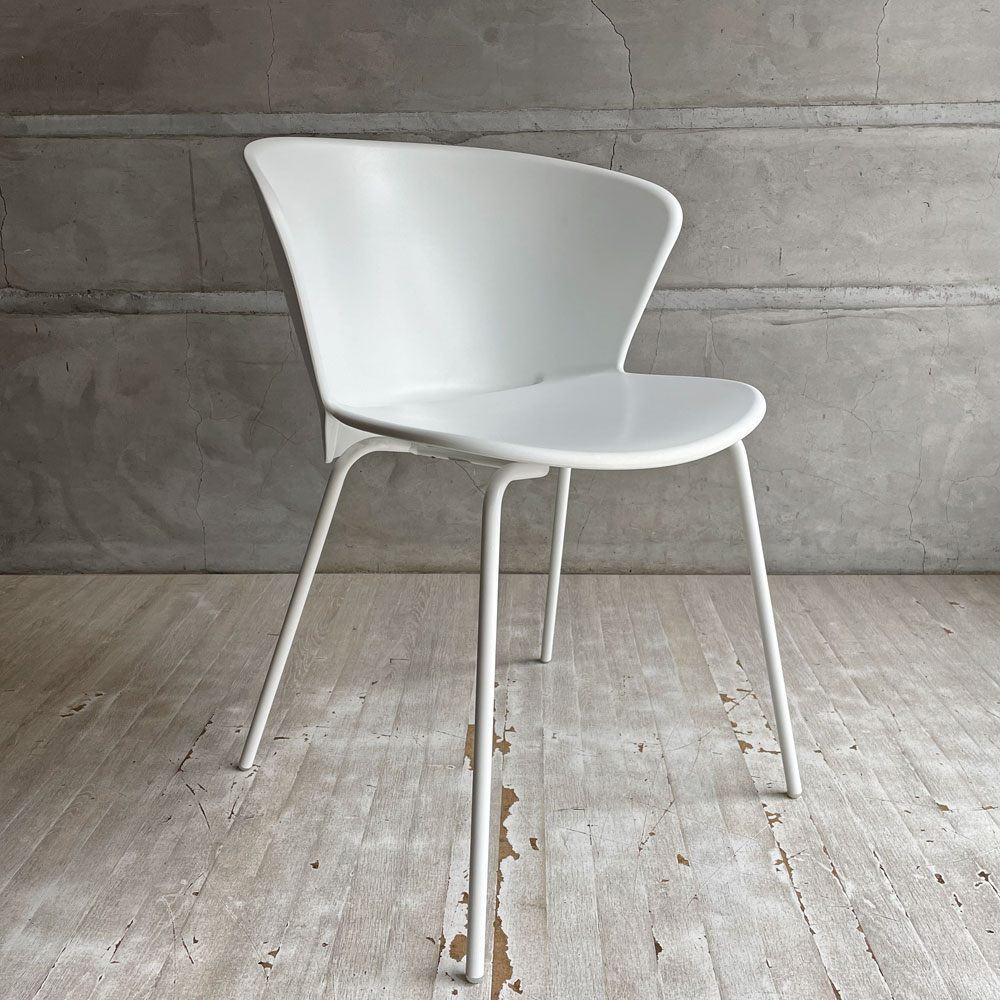 カリガリス Calligaris バイア Bahia CS/1814 ダイニングチェア スチールレッグ ポリプロピレン マットオプティックホワイト イタリア モダンデザイン ドンドリ・エ・ポッチ Dondoli e Pocci  廃番 B♪