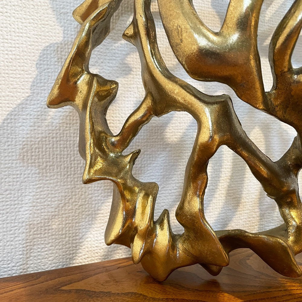 カレ KARE タイガーゴールド ウォールデコレーション 合成樹脂 虎 動物 オブジェ 壁掛けインテリア ドイツ ◎