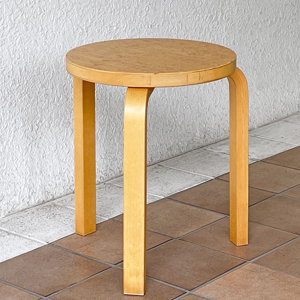 アルテック artek スツール60 Stool60 3本脚 2003年 スツール60の70周年記念 ゴールドプレート 限定モデル カーリーバーチ材 アルヴァ・アアルト 北欧家具 希少 ◇