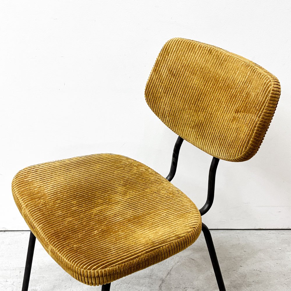 トラックファニチャー TRUCK FURNITURE スット ダイニングチェア SUTTO DINING CHAIR 張地 コーデュロイ×スチールフレーム インダストリアル 定価￥64,460- B ●