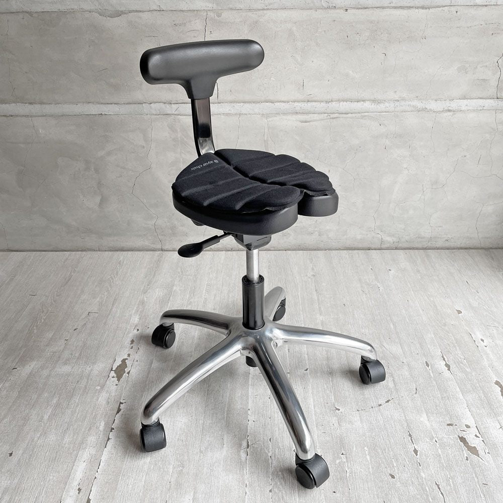 アーユルチェアー ayur chair プレミアムモデル 01 ゼロワン キャスターモデル デスクチェア オフィスチェア  SORBO体圧分散マット付 姿勢矯正 健康椅子 腰痛対策 合計定価￥85,030- ♪