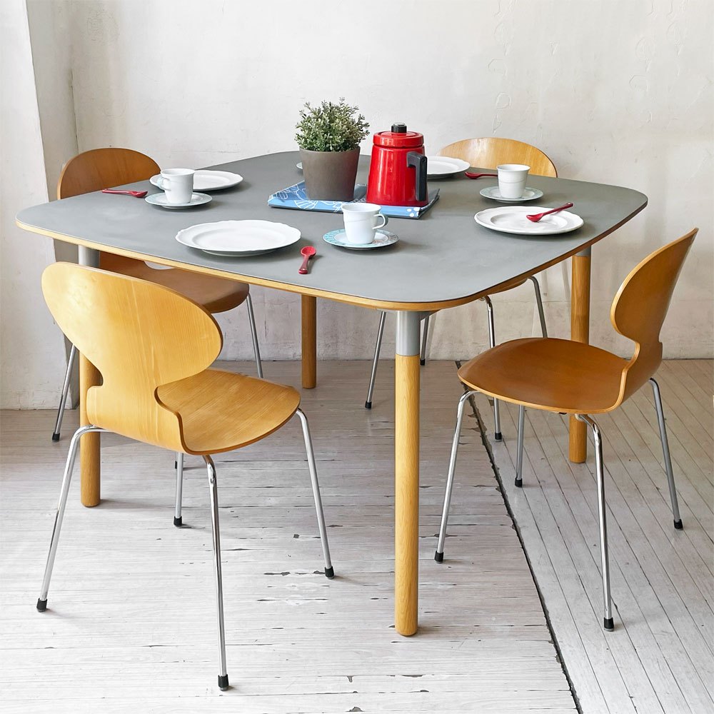 ノーマンコペンハーゲン normann COPENHAGEN フォーム Form ダイニングテーブル Simon Legald リノリウム天板 デンマーク 北欧家具 参考定価約30万円 ★