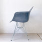 ハーマンミラー Herman Miller アームシェルチェア 現行FRP製 ネイビー エッフェルベース C&R イームズ ミッドセンチュリー ★