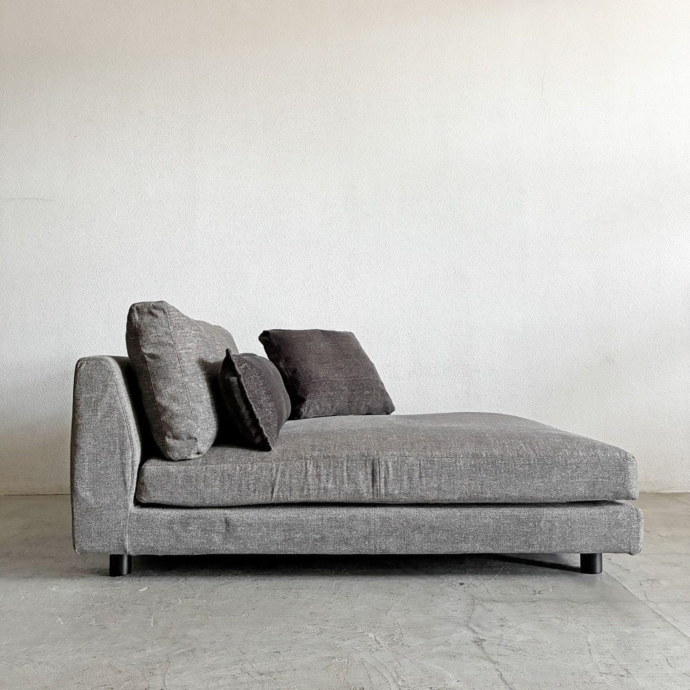 匠ソファ TAKUMI SOFA 利庵 RIAN LBソファ ワンアームカウチ シェーズロング W133cm ファブリック グレー系 岩倉榮利 〓