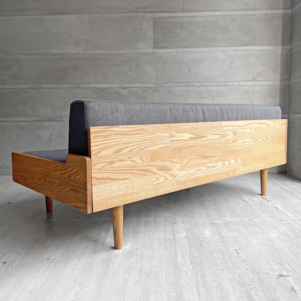 モモナチュラル Momo Natural デイソファ DAY SOFA 2.5シーター ONE ARM L 片アーム オーク無垢材フレーム 参考定価145,000円 ♪