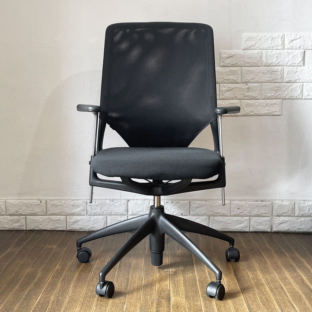 ヴィトラ vitra メダ2チェア MEDAⅡ オフィスチェア デスクチェア 昇降機能 リクライニングロック ブラック アルベルト・メダ 現状品 ◎