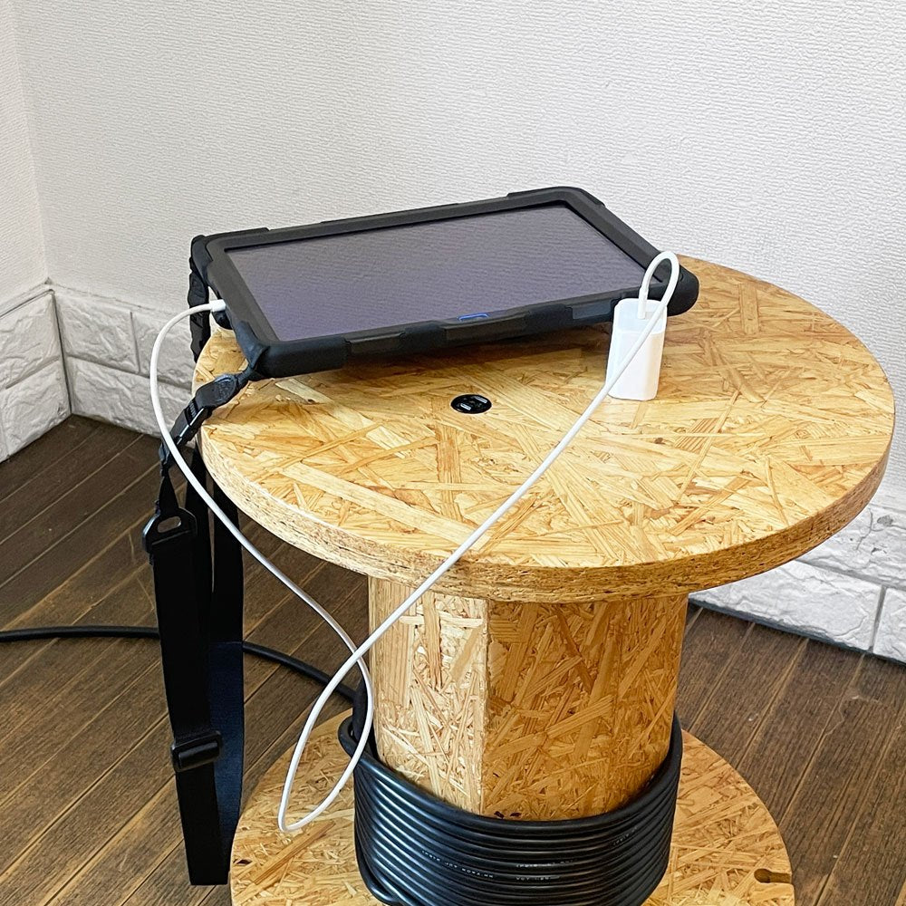イノシシデザイン INO44 DESIGN ドラム サイドテーブル コーヒーテーブル 電線ドラム OSB合板 インダストリアルデザイン ◎