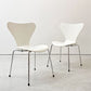 フリッツハンセン Fritz Hansen 3107 セブンチェア ホワイト ラッカー仕上げ スタッキング アルネ・ヤコブセン Arne Jacobsen デンマーク 北欧家具 B ●