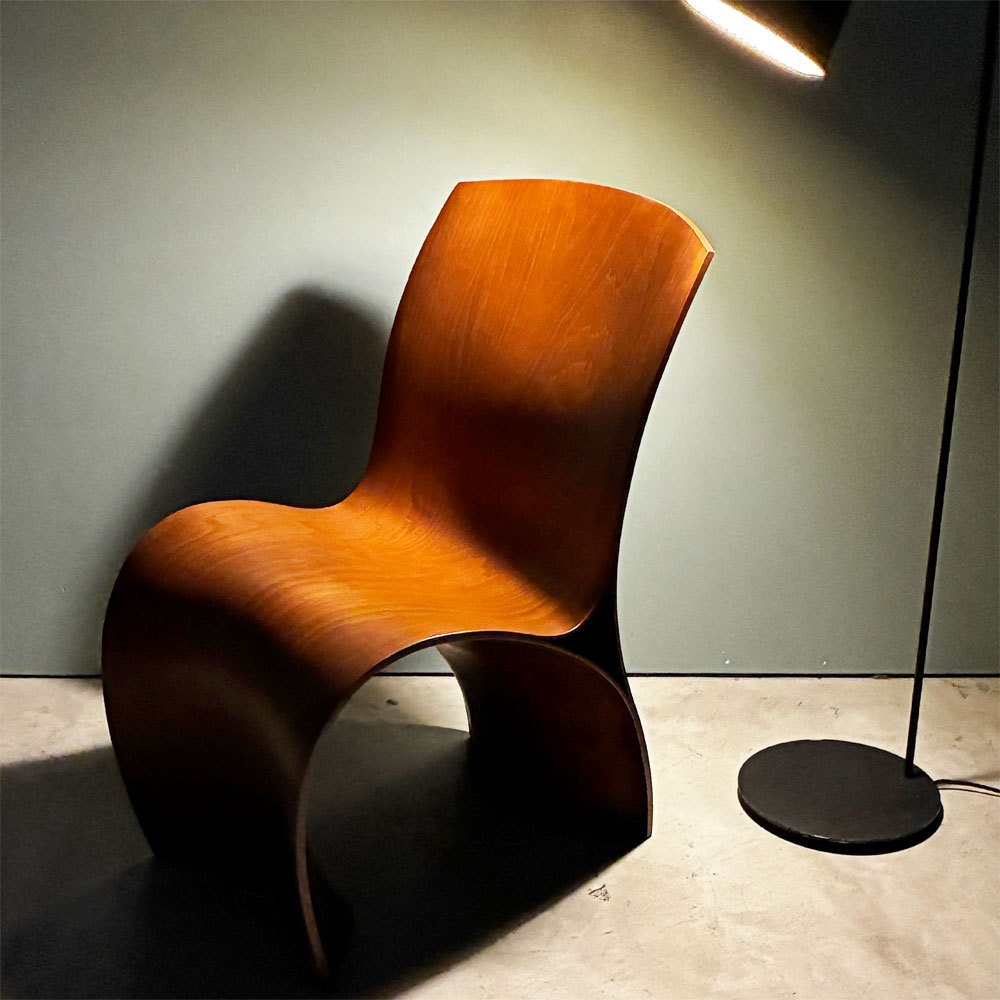 モローゾ MOROSO スリースキンチェア Three Skin Chair ロン・アラッド Ron Arad ブナ材 プライウッド 3D曲げ加工 ◎
