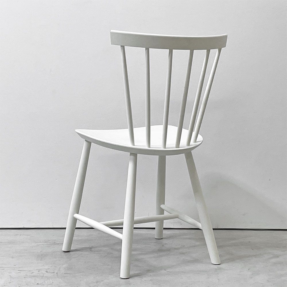 エフディービーモブラー FDB Mobler J46 ダイニングチェア スピンドルバック ウィンザーチェア ビーチ材 ホワイト ポール・M・ボルター Poul M. Volther 北欧 デンマーク 定価￥49,800- ●