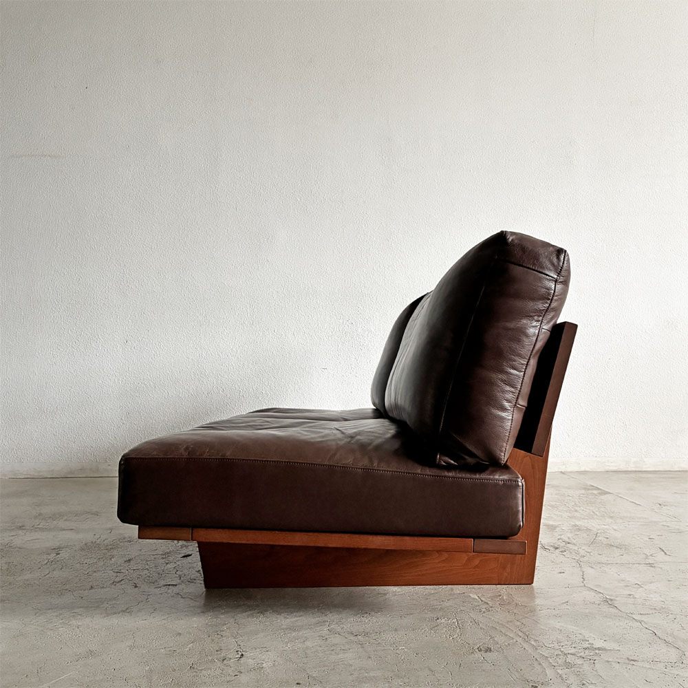 マスターウォール MASTERWAL モノ MONO SOFA 3シーターソファ 3人掛け W180cm ウォールナット無垢材 本革 ブラウンレザー 伊藤浩平 参考価格￥627,000- 〓