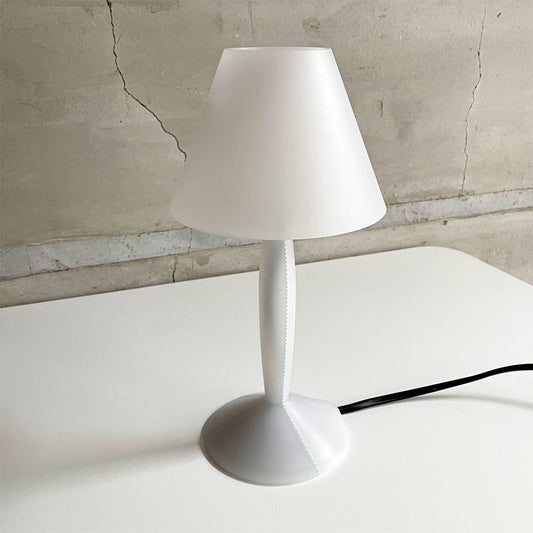 フロス FLOS ミスシッシー MISS SISSI テーブルライト ホワイト  ポリカーポネード フィリップ・スタルク ヤマギワ 箱付 ♪