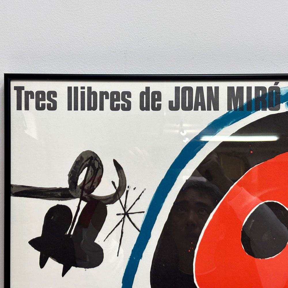ジョアン・ミロ Tres llibres de JOAN MIRÓ 1970 限定5枚 リトグラフ アートフレーム ポスター  56.5×77cm 額装品 ●
