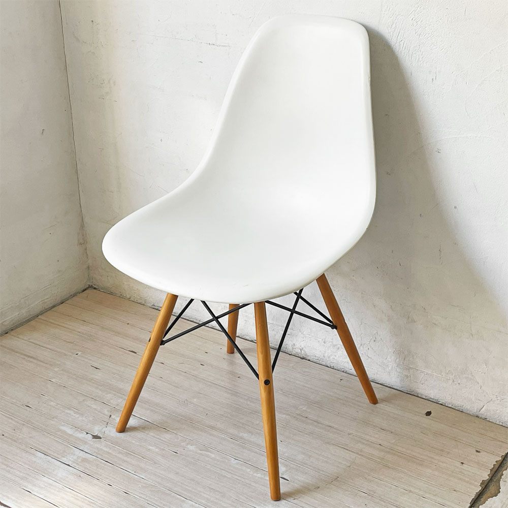 ハーマンミラー Herman Miller サイドシェルチェア ポリプロピレン ホワイト ドゥエルレッグ C&R イームズ ミッドセンチュリー B ★