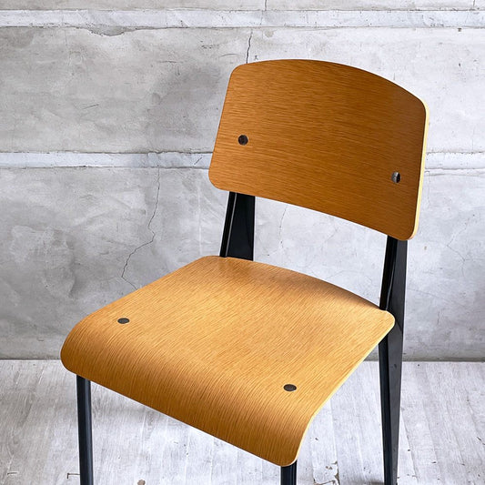 ヴィトラ vitra スタンダードチェア Standard chair ナチュラルオーク×ディープブラック ジャン・プルーヴェ Jean Prouve 名作椅子 定価138,600円 ♪