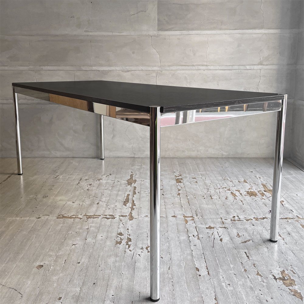 USMハラー USM Haller モジュラーファニチャー ハラーテーブル ワークデスク ダイニングテーブル W175cm オーク材 ブラックラッカー 高さ調節機能付き スイス ♪
