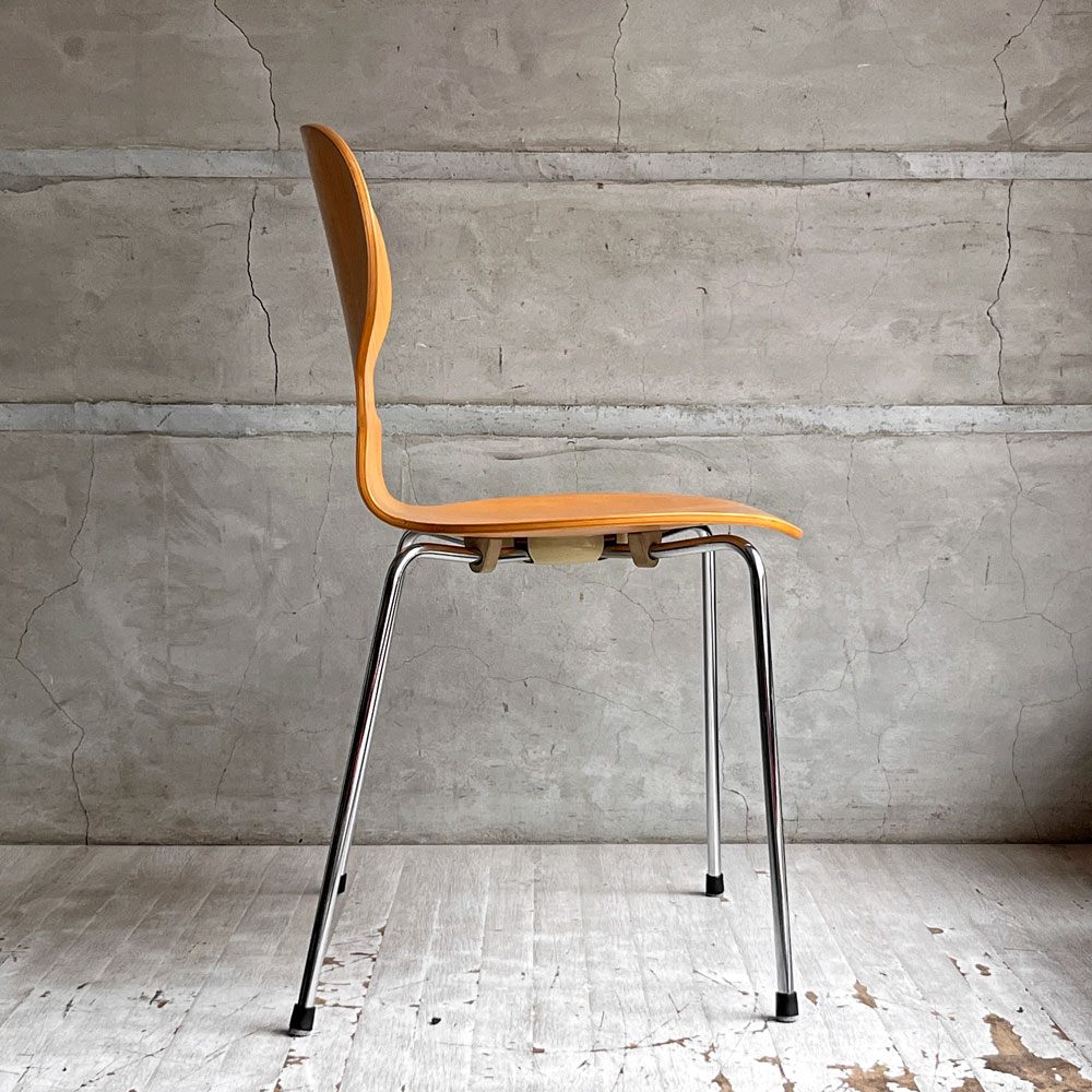 フリッツハンセン Fritz Hansen 3101 アリンコチェア アントチェア 4本脚 ナチュラルビーチ ラッカー仕上げ フェルトグライズ アルネ・ヤコブセン D ♪