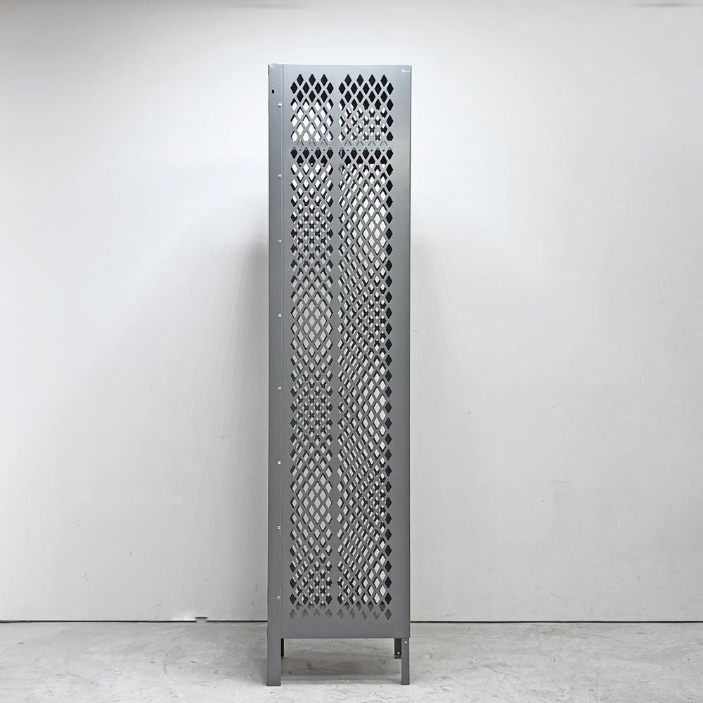 ULINE社 Ventilated Single Tier Lockers スチール製メッシュ ロッカー ティアロッカー 1人用 US ガレージ インダストリアルデザイン ●